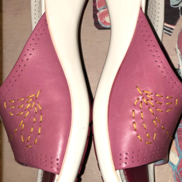 Indigo by Clarks Sandals - Picture 8 of 9